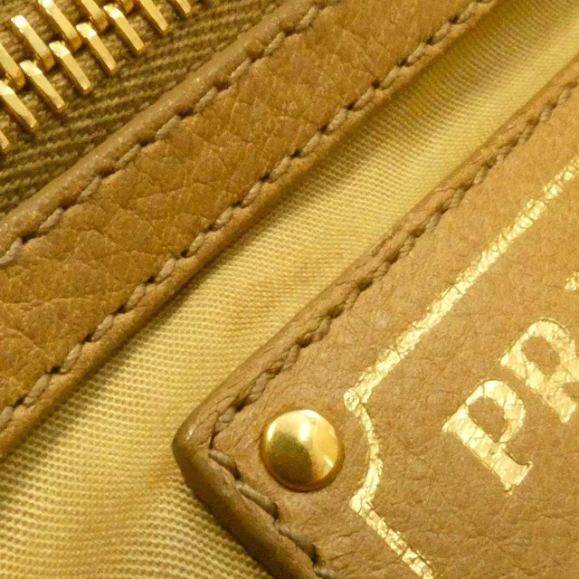 Prada Cervo Antik Shoulder Bag in Beige Deer skin from LuxUness, photo 8 of 9