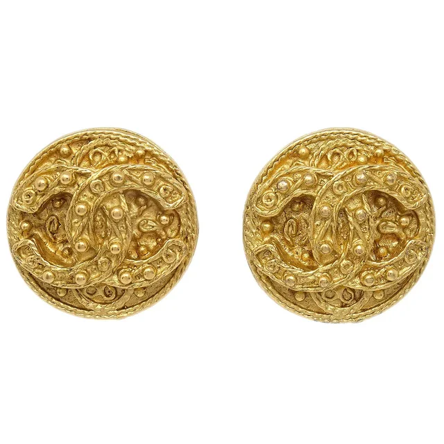 Chanel 1994 Gold 'CC' Filigree Earrings Small in Gold from AMORE Vintage Tokyo
