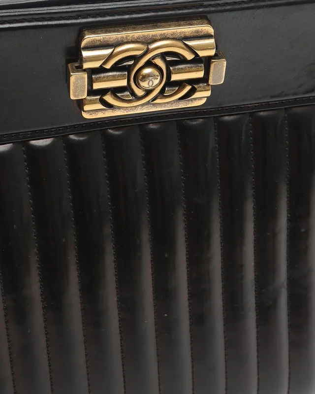 Chanel Maharaja Patent Shoulder Bag in Patent leather from A Retro Tale, photo 6 of 14