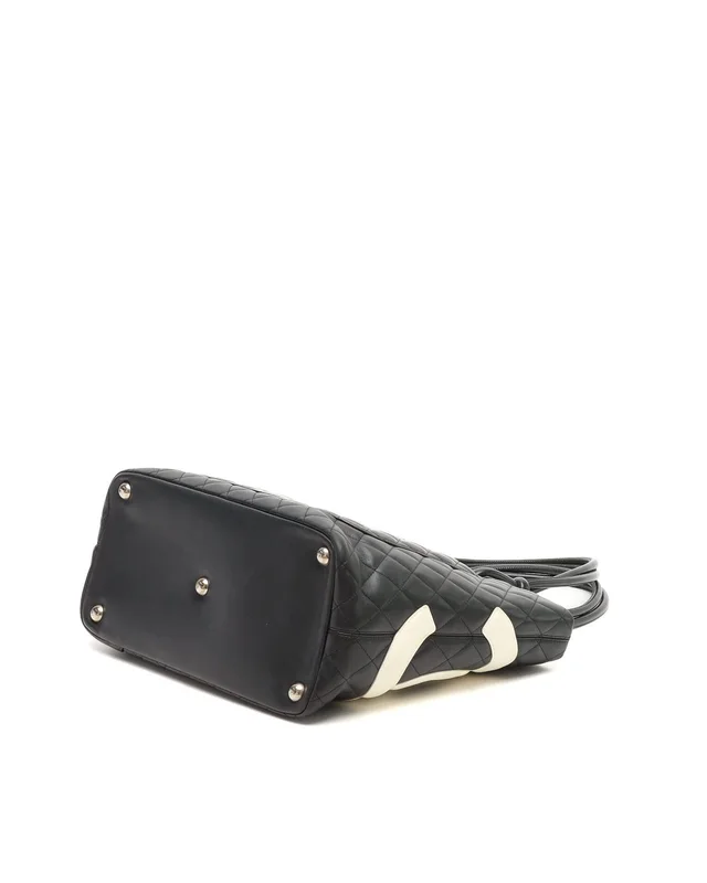 Chanel Cambon Ligne Tote Bag in Leather from A Retro Tale, photo 5 of 8