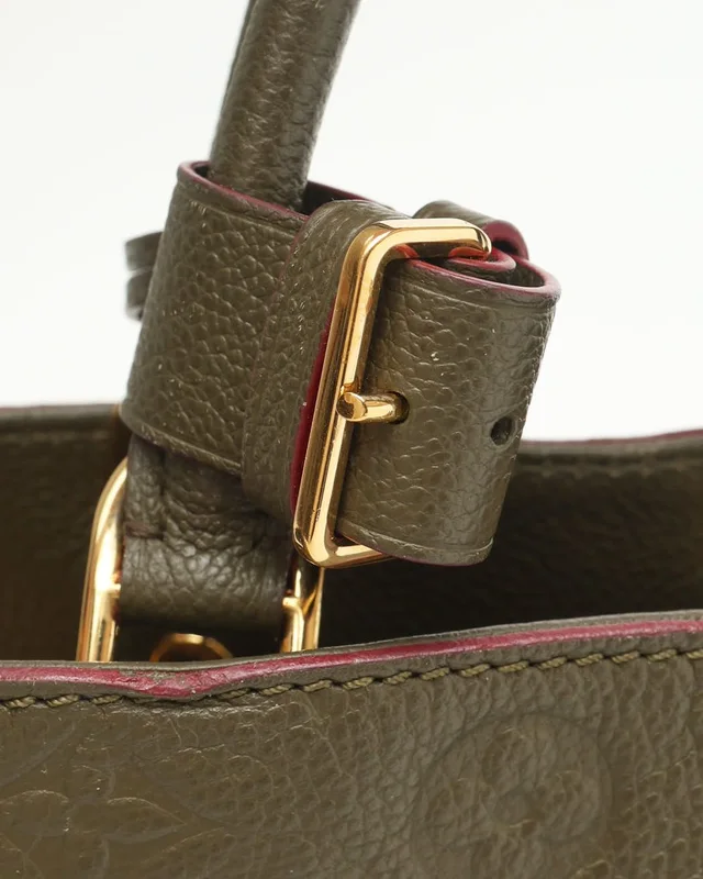 Louis Vuitton Empreinte Montaigne MM Bag in Leather from A Retro Tale, photo 6 of 12