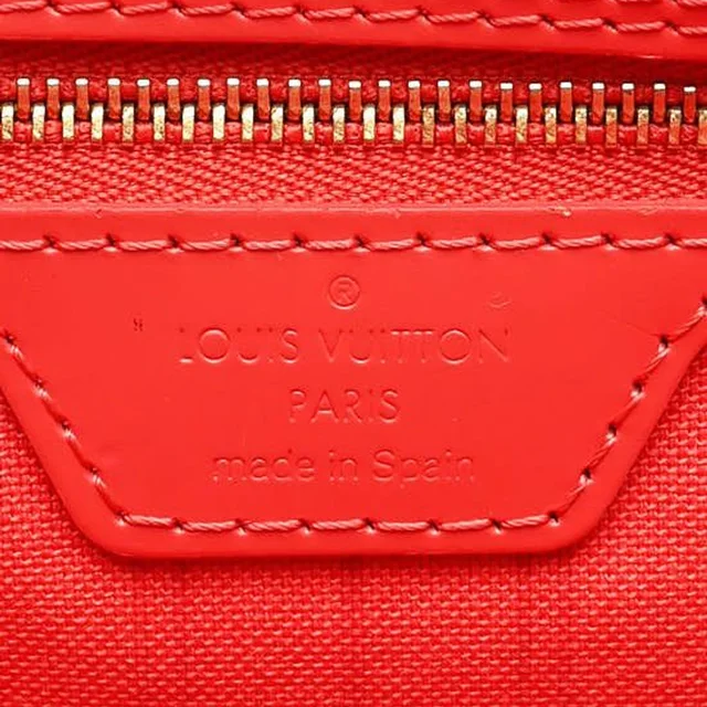 Louis Vuitton Monogram Neverfull Totem MM Tote Bag in Coated canvas from A Retro Tale, photo 6 of 9
