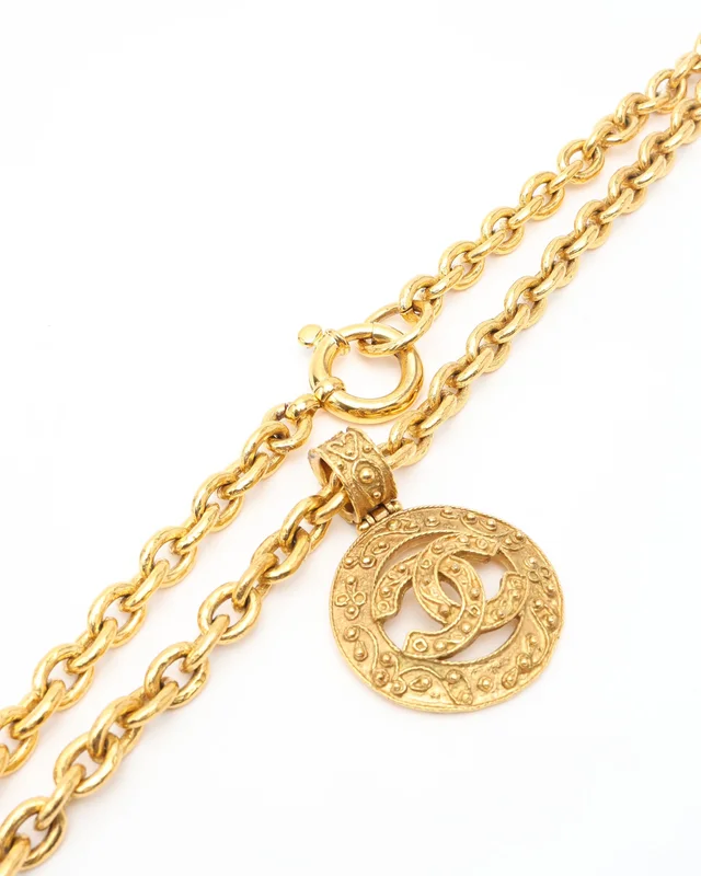 Chanel Coco Mark Necklace from A Retro Tale, photo 3 of 4