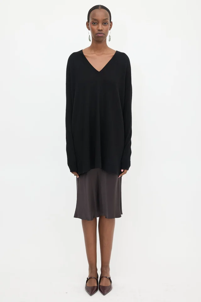 The Row Cashmere & Silk Amherst Sweater in Silk from VSP Consignment, photo 2 of 2