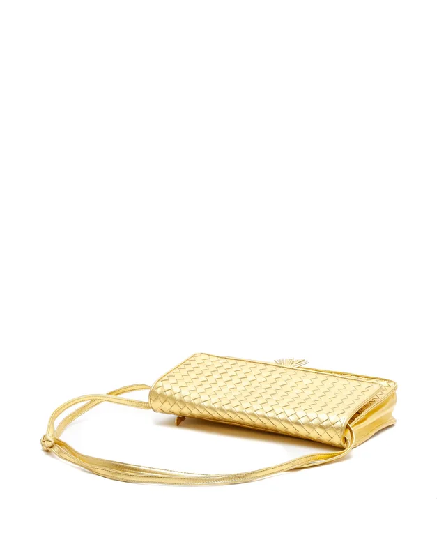 Bottega Veneta Intrecciato Gold Shoulder Bag in Gold Woven leather from A Retro Tale, photo 4 of 9
