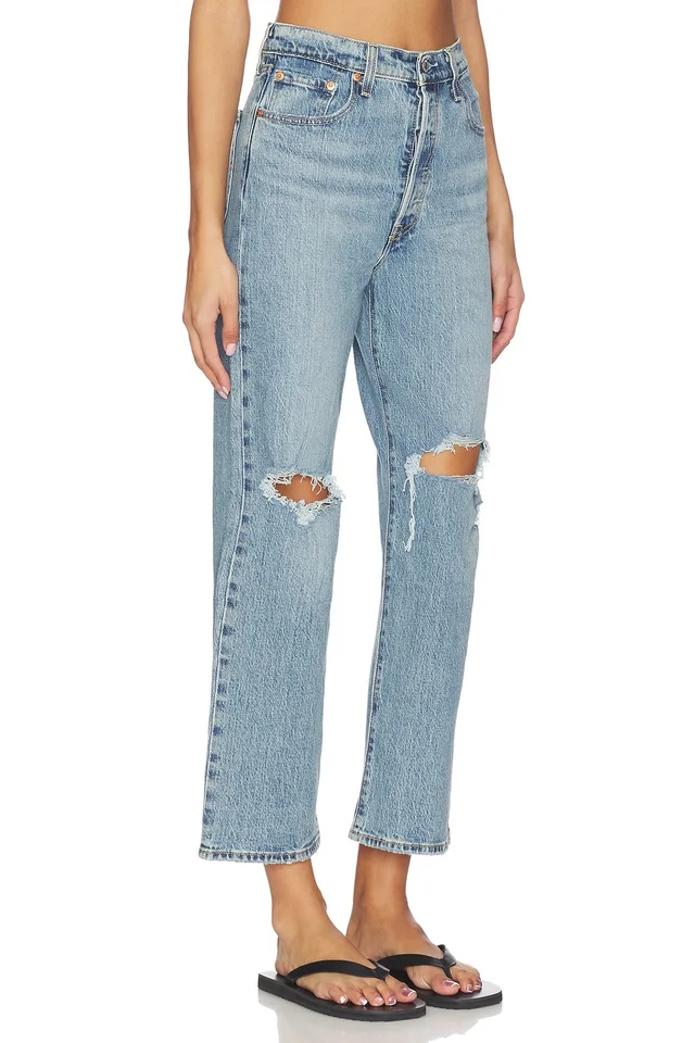 LEVI'S Ribcage Straight Ankle in Queen Mother, photo 2 of 6 from REVOLVE (Canada)