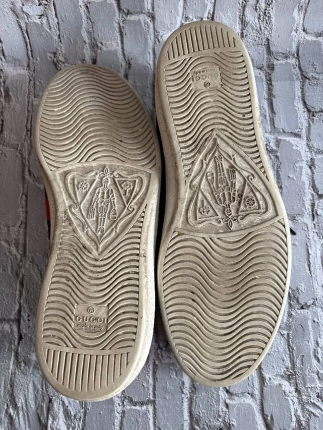 Gucci 99 Supreme Tigers Trainers in Multi-coloured Woven leather from Oxfam Online Shop, photo 7 of 8