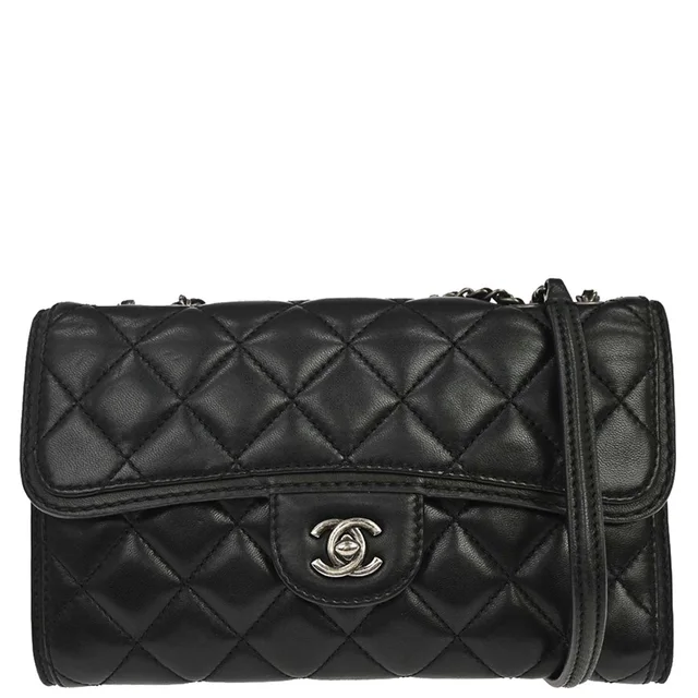 Chanel 2013-2014 Black Lambskin Flap Shoulder Bag in Black Lambskin from AMORE Vintage Tokyo