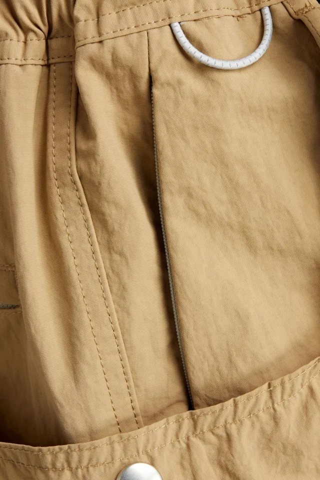 John Elliott Safari Shell Shorts in Beige, photo 4 of 4 from THE OUTNET