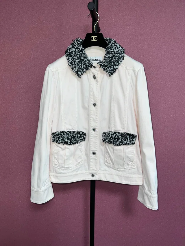 Chanel 2016 Pink Denim Jacket 40 in Pink Denim from Luxury Promise