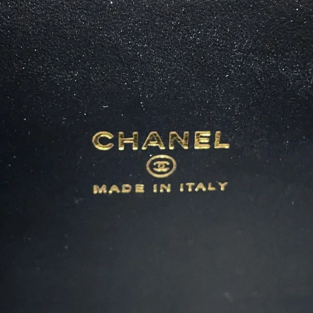Chanel Matelasse ChainClutch Back BlackAP4438 Caviar Leather in Caviar leather from GALLERY RARE, photo 15 of 15