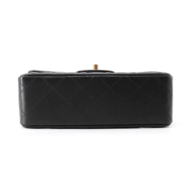 Chanel Matelasse BlackA69900 Lambskin Size Mini in Lambskin from GALLERY RARE, photo 2 of 20