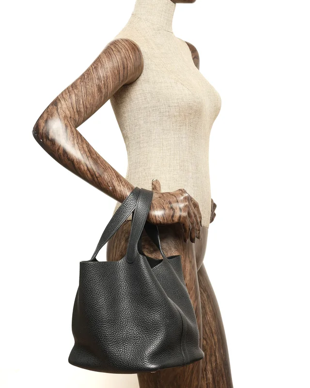 Hermès Clemence Picotin Lock 22 Bag in Clemence leather from A Retro Tale, photo 8 of 8