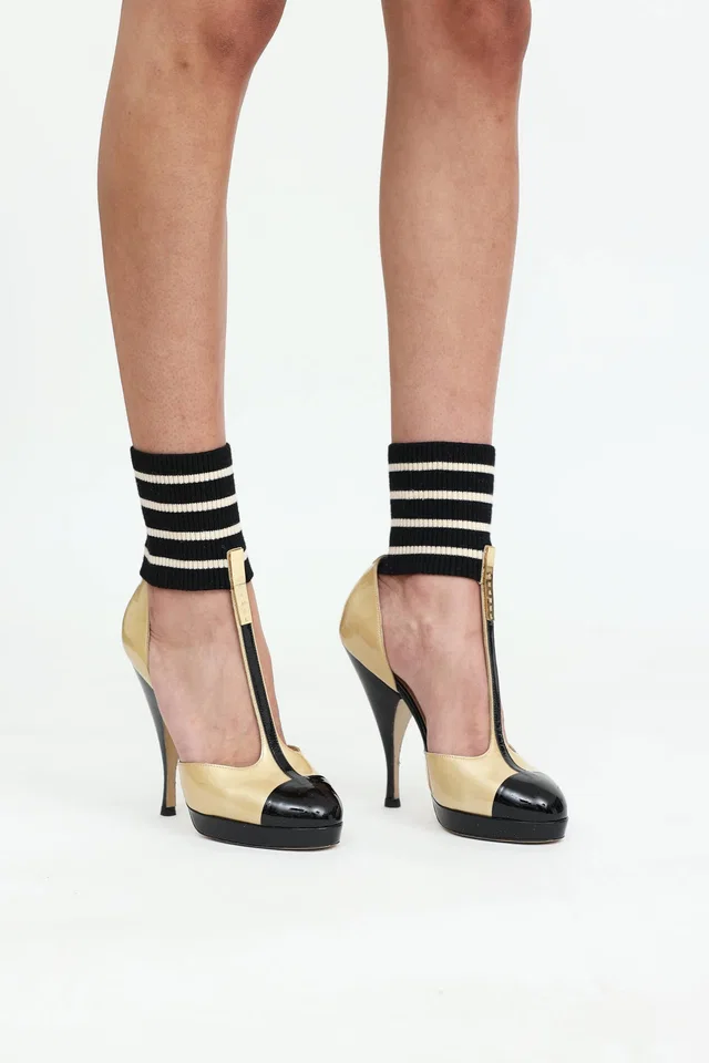 Chanel 2008 C Leather T-Bar Pumps in Leather from VSP Consignment