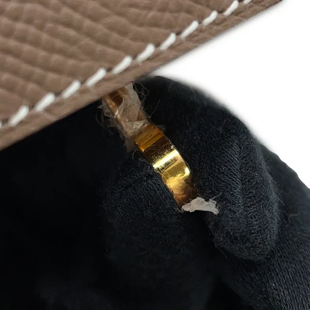 Hermès Kelly Sellier Etoupe Epsom Size 25 in Taupe Epsom leather from GALLERY RARE, photo 7 of 11