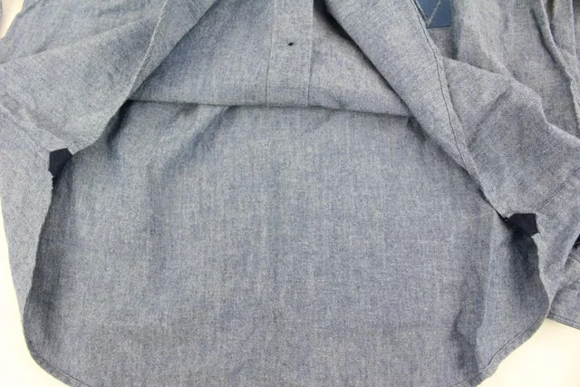 Louis Vuitton Men's XL Blue Denim Gaston V Button Down Shirt in Blue Denim from Bagriculture