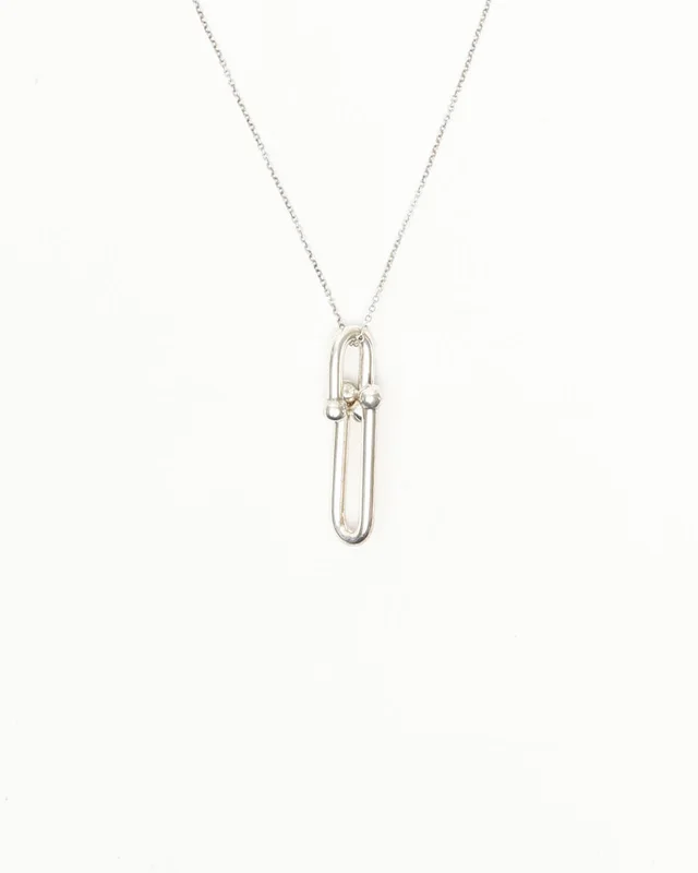 Tiffany & Co. Elongated Link Pendant in Sterling Silver in Silver from A Retro Tale