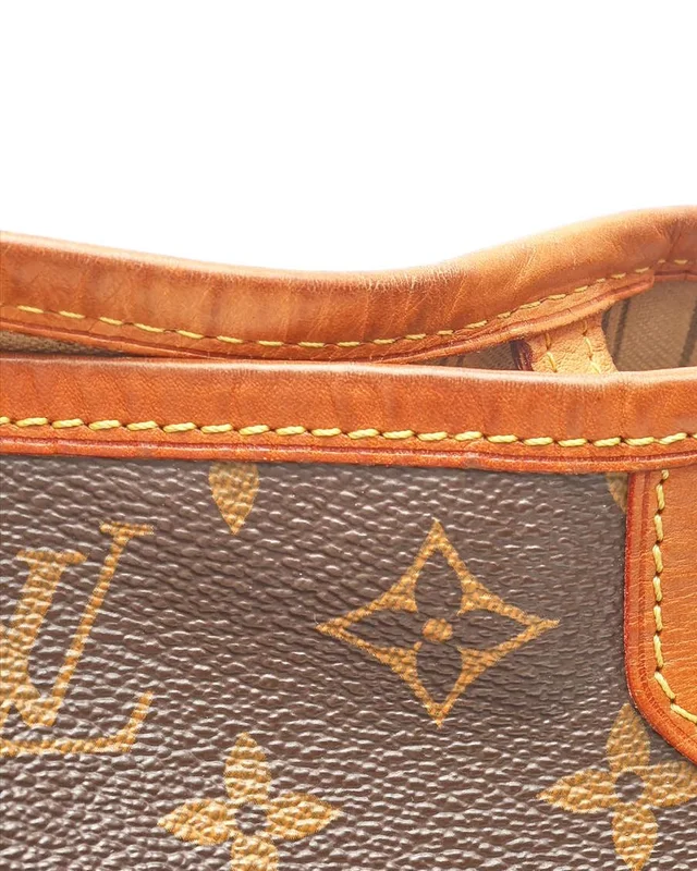 Louis Vuitton Monogram Delightful GM Bag in Coated canvas from A Retro Tale, photo 6 of 13