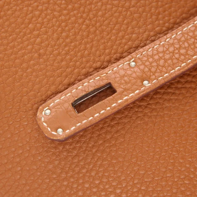 Hermès Kelly 32 cm handbag in Gold Togo leather from Collector Square, photo 6 of 6