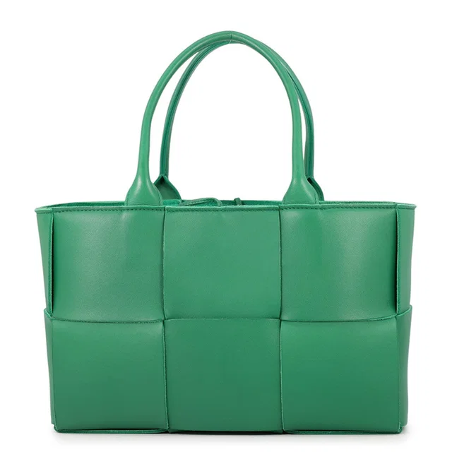 Bottega Veneta Maxi INTRECCIATO Arco Tote Green652867 Leather Size Small in Woven leather from GALLERY RARE