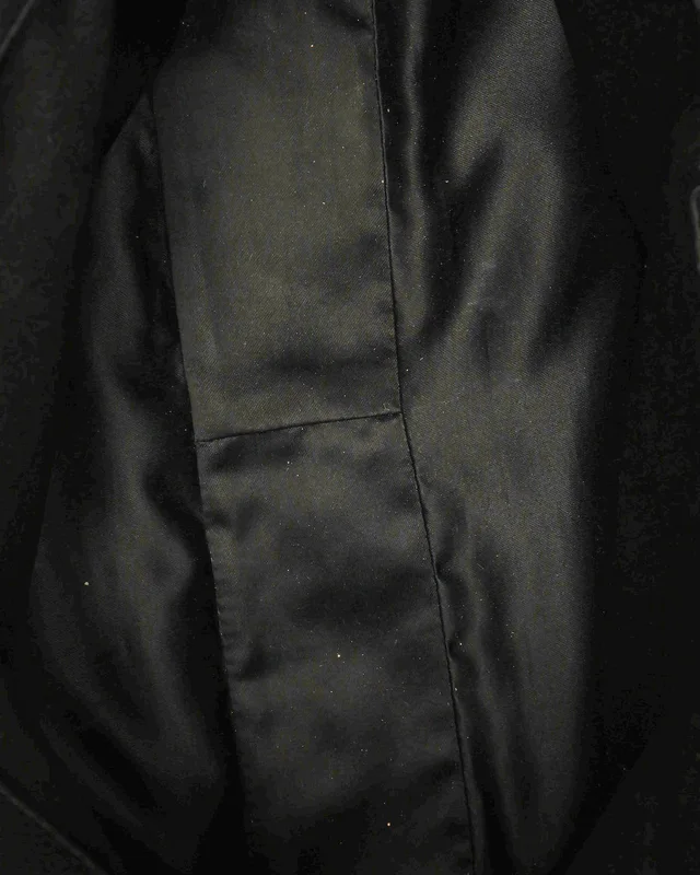 Chanel Caviar GST Grand Shopping Tote Bag in Caviar leather from A Retro Tale, photo 10 of 11