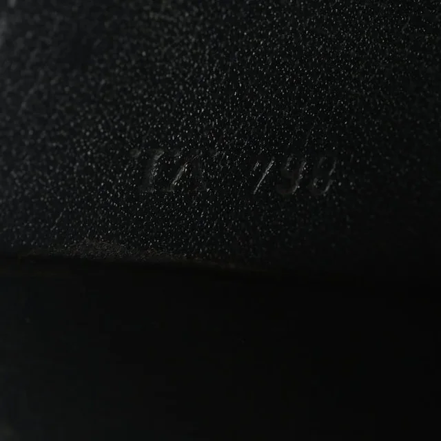 Louis Vuitton Epi Art Deco Clutch Bag in Leather from A Retro Tale, photo 8 of 9