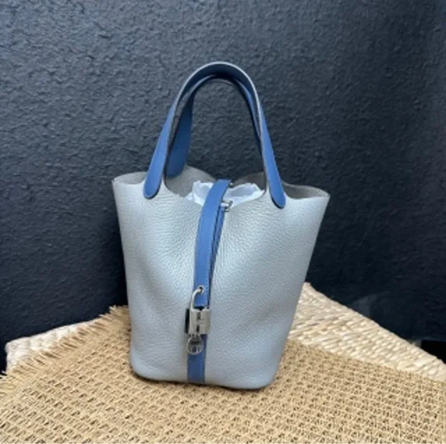 Hermès Color Block Basket 18 (A) from Luxury Promise