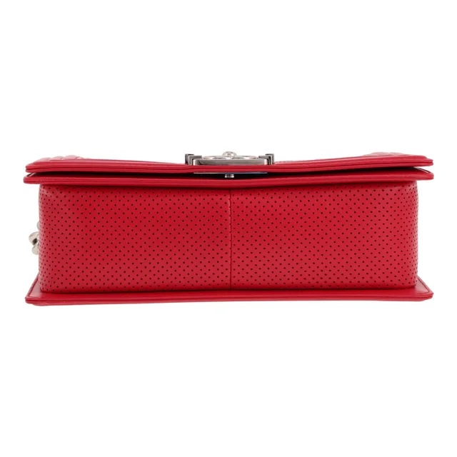 Chanel Boy shoulder bag in Red Leather from Collector Square, photo 2 of 4