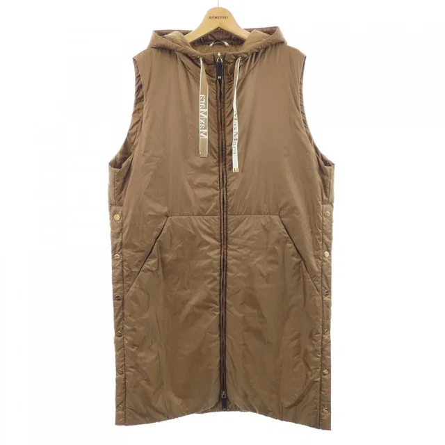 Max Mara Cameluxe the Cube Long Vest from The Reluxe