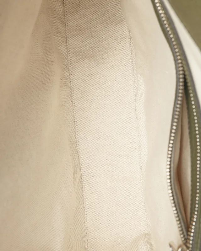 Gucci Jumbo GG Medium Messenger Bag in Canvas from A Retro Tale, photo 6 of 7