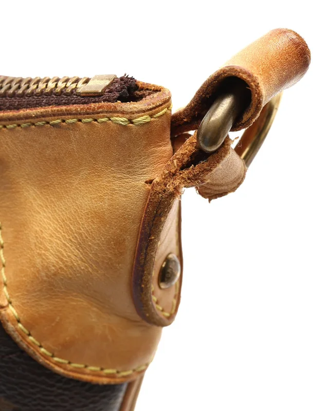 Louis Vuitton Monogram Odeon PM Bag in Coated canvas from A Retro Tale, photo 8 of 11