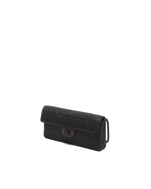 Chanel East West Chocolate Bar Bag in Brown from A Retro Tale, photo 2 of 9