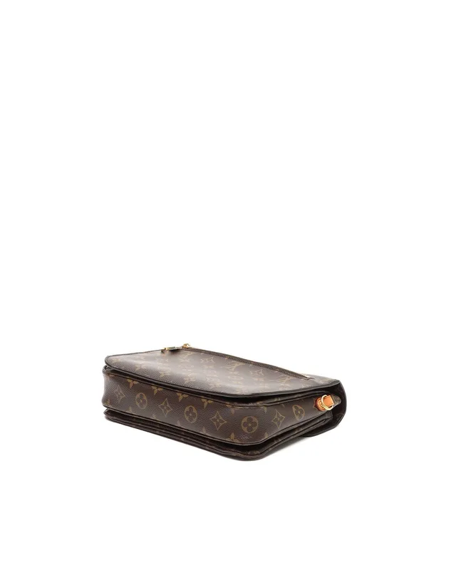 Louis Vuitton Monogram Pochette Métis MM Bag in Coated canvas from A Retro Tale, photo 4 of 10