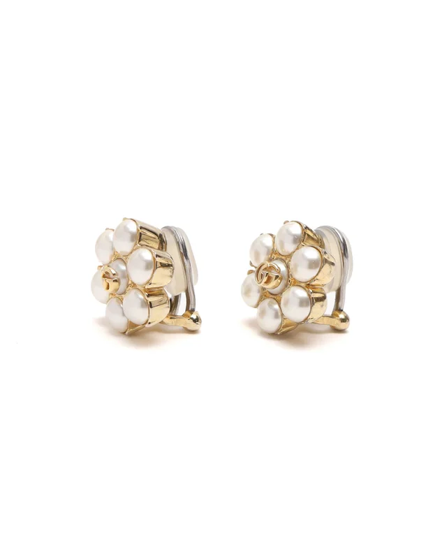 Gucci Marmont Pearl Clip-on D Earrings from A Retro Tale, photo 2 of 3