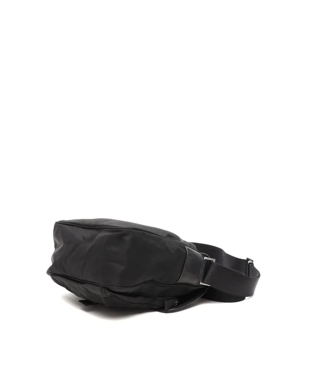 Prada Tessuto Messenger Bag in Nylon from A Retro Tale, photo 5 of 9