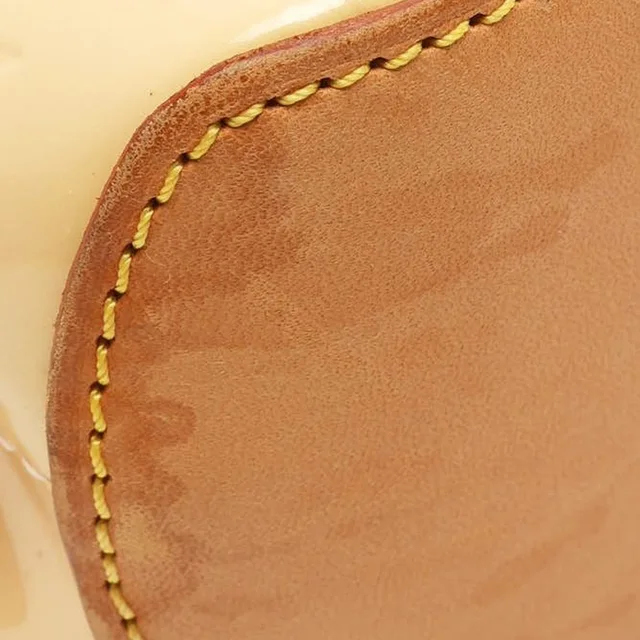 Louis Vuitton Monogram Vernis Biscayne Bay PM Bag in Leather from A Retro Tale, photo 6 of 10