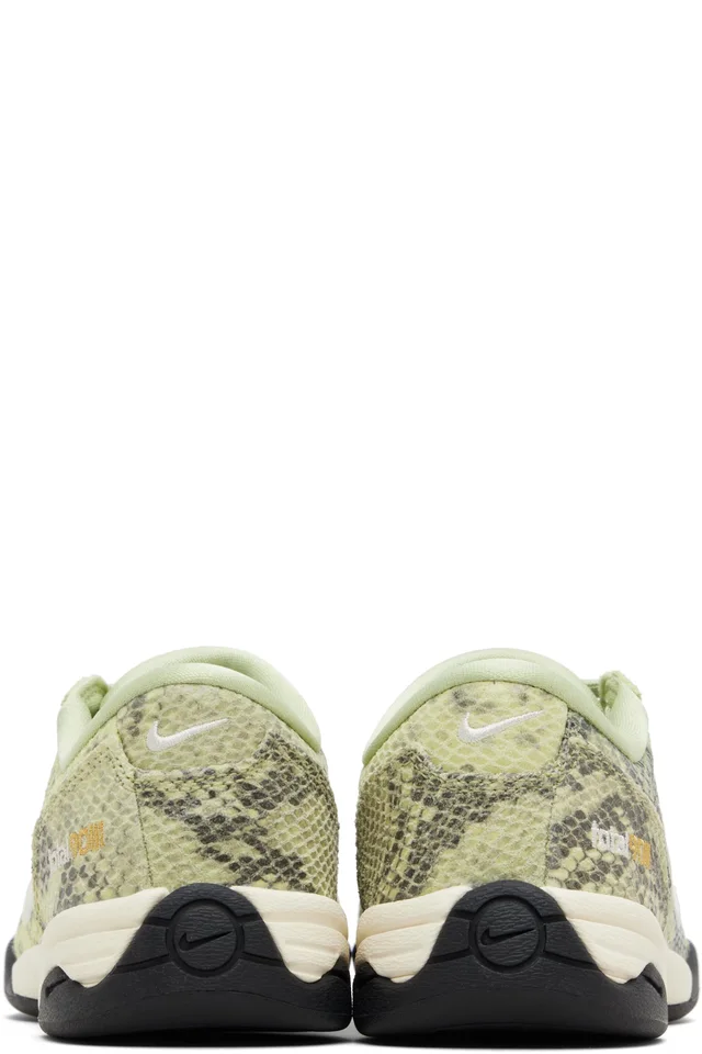 Nike Green Total 90 Sneakers, photo 2 of 5 from SSENSE