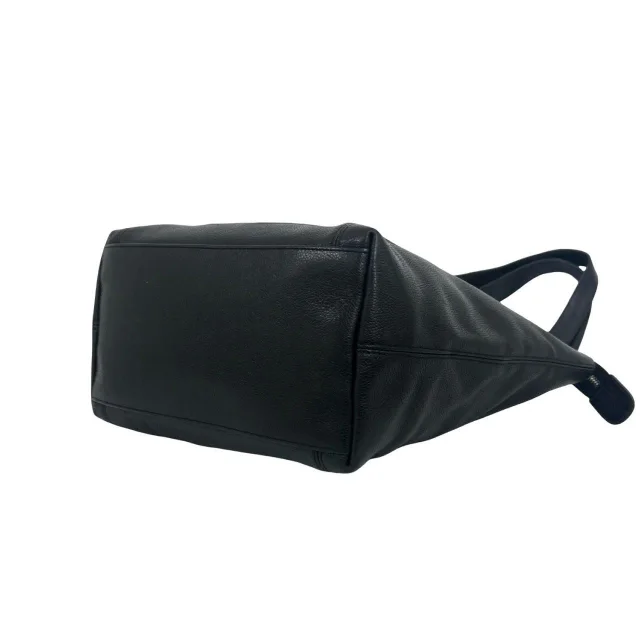Chanel Tote Bag in Black Caviar leather from LuxUness, photo 8 of 10
