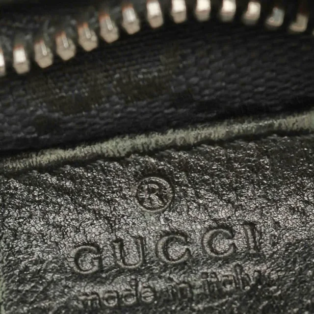 Gucci GG Belt Bag in Canvas from A Retro Tale, photo 10 of 12