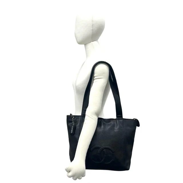 Chanel Tote Bag in Black Caviar leather from LuxUness, photo 2 of 10
