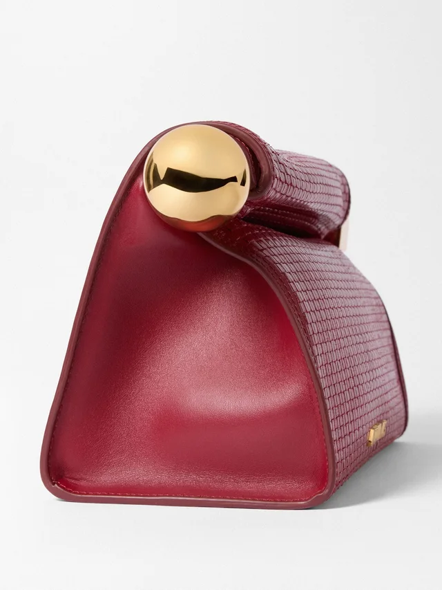 Jacquemus Rond Carre clutch, photo 3 of 4 from SENSER