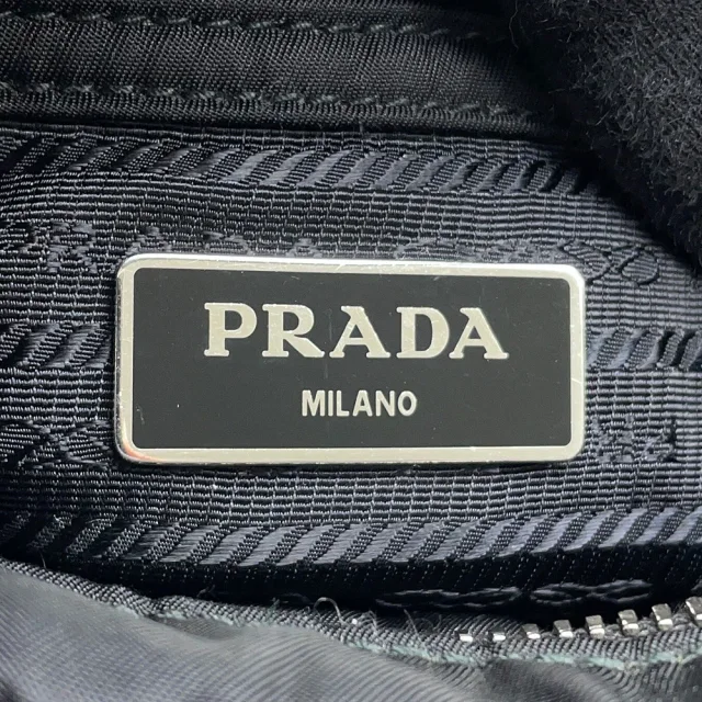 Prada Tessuto Padded 2-Way Tote Bag Black1BG373 Nylon Size Small in Nylon from GALLERY RARE, photo 16 of 18