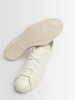 adidas Originals Low-top sneakers with lace-up fastening in 0% Calf, photo 3 of 4 from LUISAVIAROMA