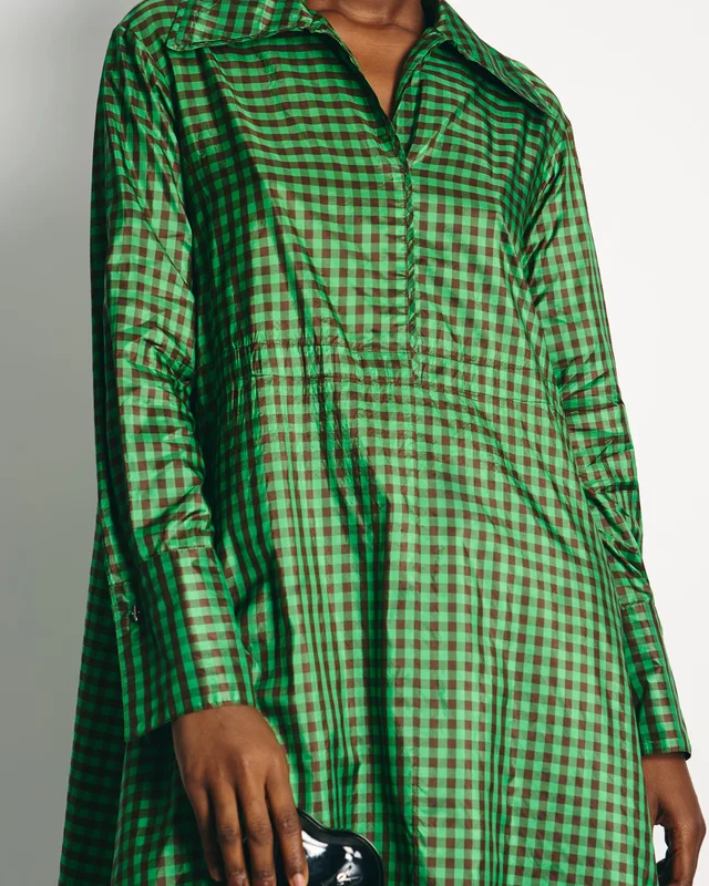 Fendi Green and Brown Silk Checked Maxi Dress with Logo Buttons Size IT 42 (UK 10) in Brown Silk from Sellier, photo 2 of 2