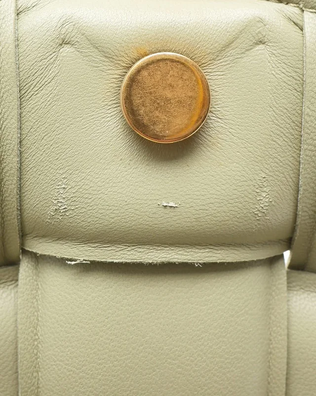 Bottega Veneta Padded Cassette Bag in Woven leather from A Retro Tale, photo 8 of 10