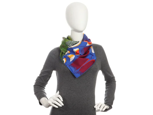 Hermès L’esprit de la Fôret Silk Scarf 90cm in Silk from Ann's Fabulous Finds, photo 1 of 1