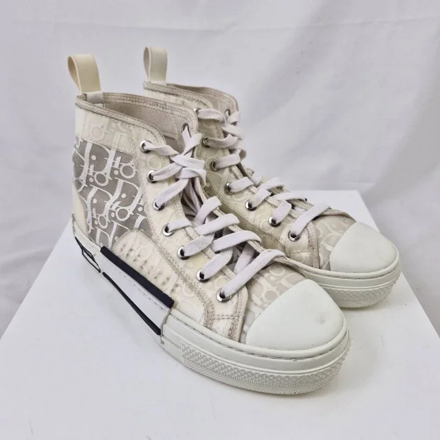 Dior Italian made beige patterned lace-up trainers Size 5 in Ivory Canvas from Oxfam Online Shop, photo 4 of 8