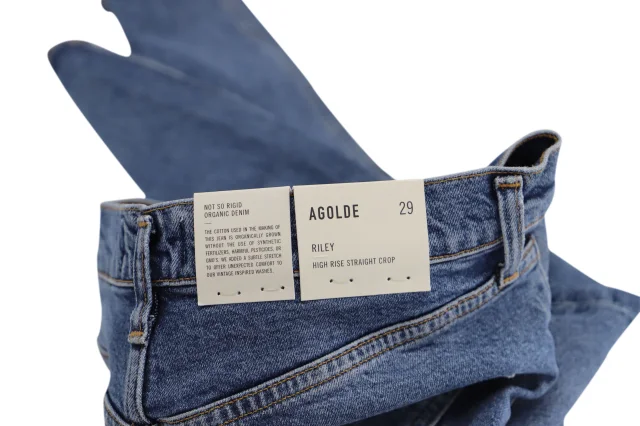 Agolde Riley High Rise Straight Crop Jeans in Blue Cotton Denim in blue, photo 3 of 4 from ShopSimon
