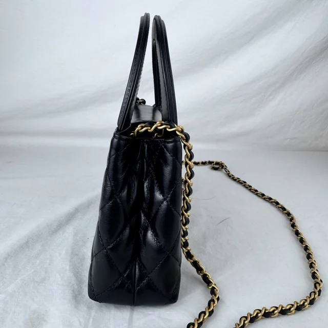 Chanel Mini Kelly Bag in Metal, quilted calfskin, Shiny leather from Reowned, photo 4 of 9