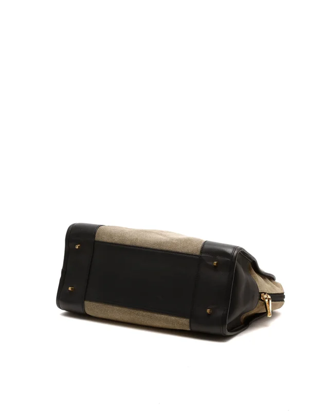 Loewe Amazona Suede 32 Bag in Suede from A Retro Tale, photo 5 of 8
